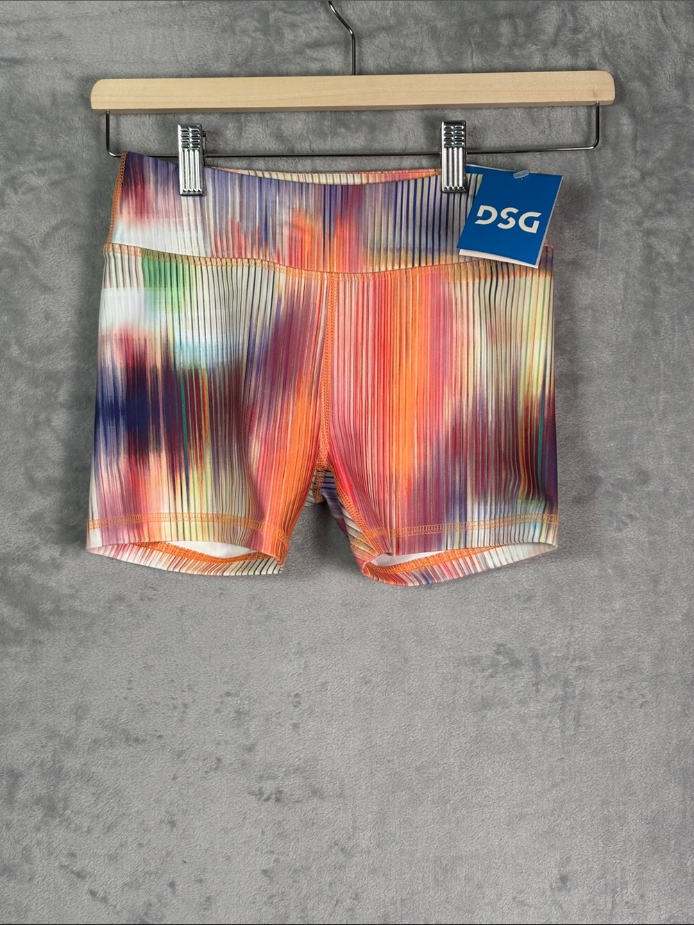 NWT New DSG Momentum Pink Prismatic Athletic Shorts Size Girls Small (8-9)